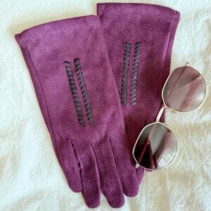 Touch-Screen Compatible Fitted Burgundy Gloves, Suede-like, Excellent Conditio!